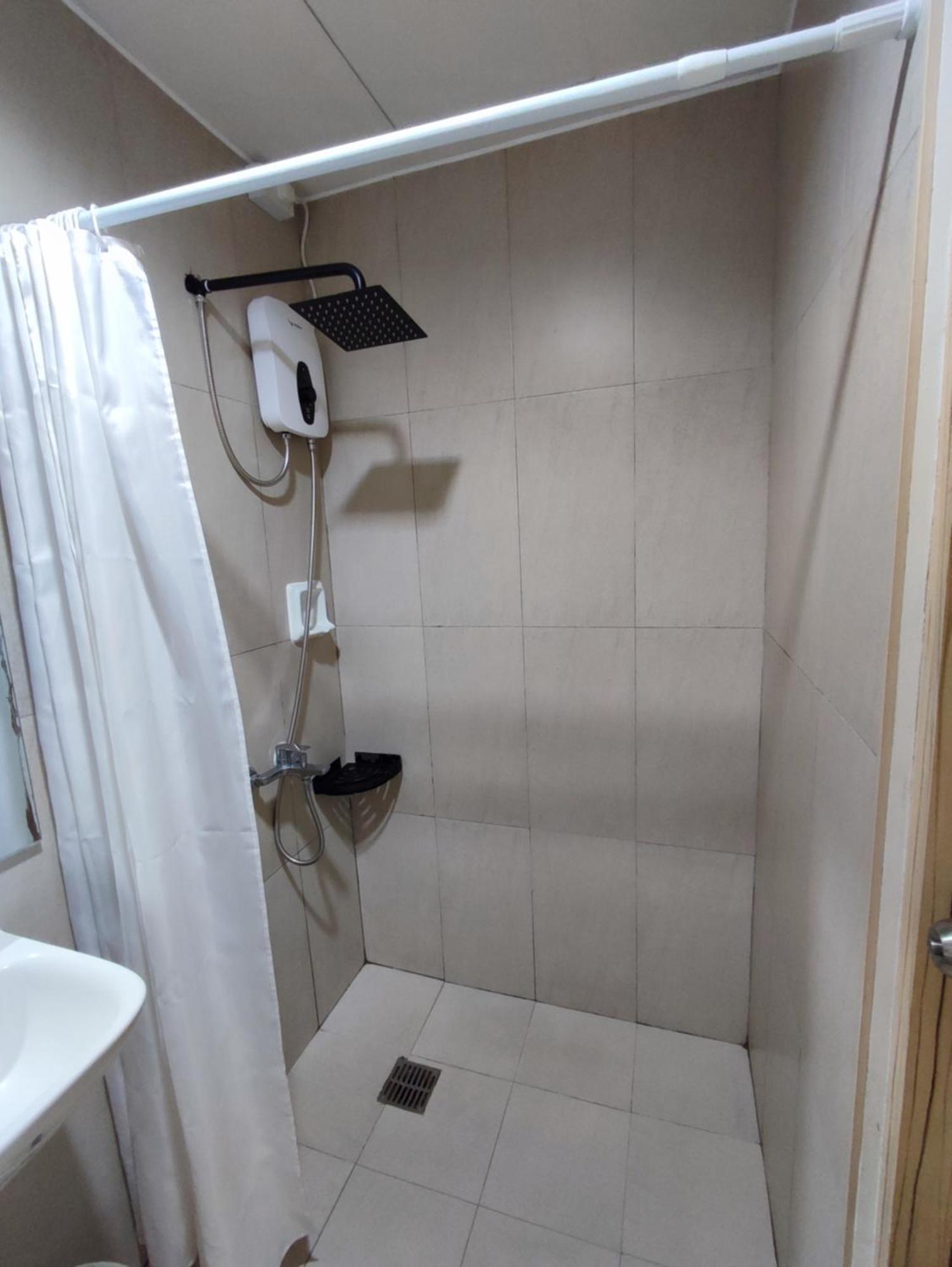 Inspiria Davao Aparthotel Bagian luar foto